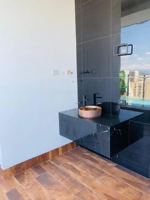 Departamento Con Vista De Lujo Daire Santa Cruz de La Sierra Dış mekan fotoğraf